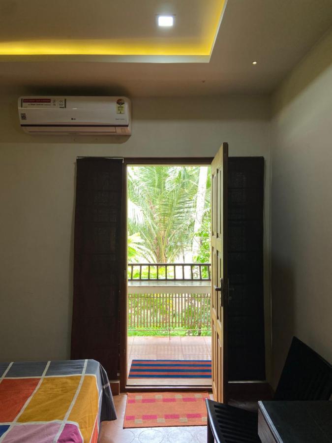 Maleyam Homestay Riverside Кожикоде Экстерьер фото